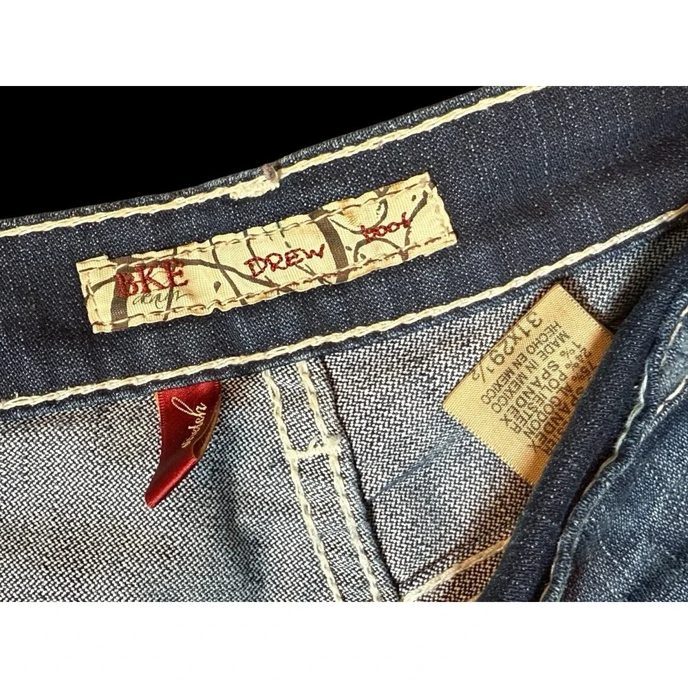 BKE Jeans Womens 31x29.5 Blue Denim Drew Bootcut Stretch Western Distressed Dark